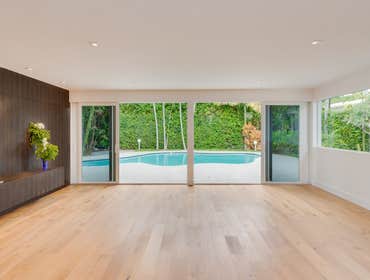 EUROPEAN OAK INSTALLATION