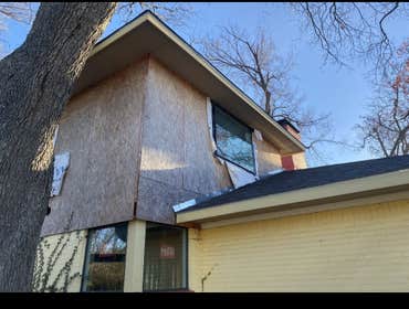 Before of Hardie siding project