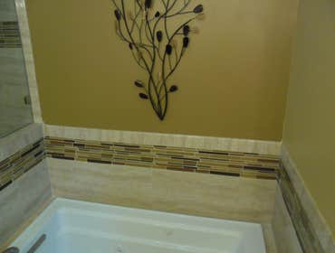 LynnLee Construction Group Custom Homes, Additions, Historical Renovations, Remodeling, Trade Professionals
Major Home Re-model (detached garage,