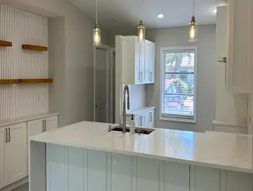 Kitchen Remodeling We take care of creating the kitchen of your dreams, adjusted to your budget.