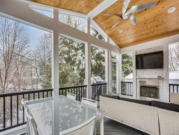 Frederick screened porch addition