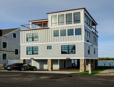 Harbor Side