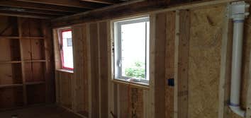 Lakeside Drive This project had many unknown variables from the start. What we hope to exhibit in this gallery is how we uncovered and overcame each ob