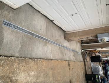 french drain Roxborough concrete demo
install 20 feet of channel drain
plumb channel drain into existing drain
pour 2 yards concrete and slope for pit