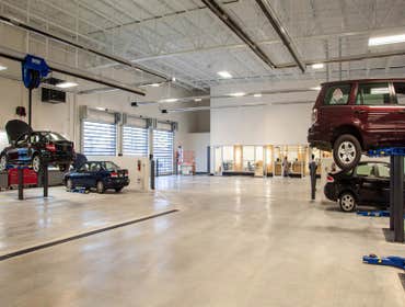 Cleveland Construction Completes Ford/Lincoln Dealership