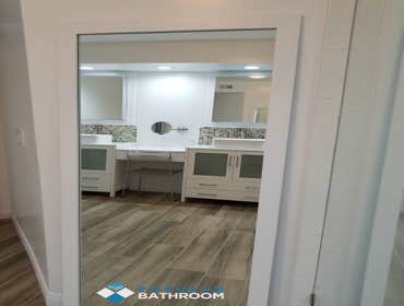 Open Concept Modern Bathroom