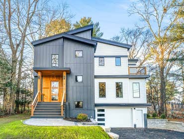 Custom Home Build in Lexington MA Single Family | 5 Bedrooms | 4.5 Bathrooms | 4,483 Sq. Ft. | 10,155 Sq. Ft. Lot | 2 Car Garage. Experience luxury liv