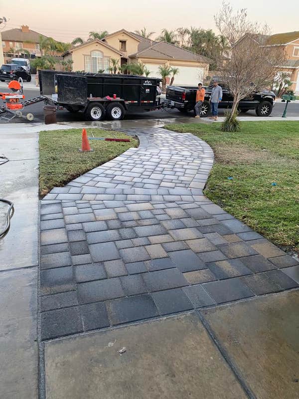 pavers walkway