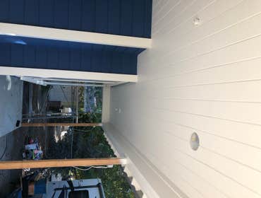 Photos by BL Painting Co #1 New construction house , 3 story building, Approximately 5,400 SF of the floor,
Two different kind and patterns of siding, 