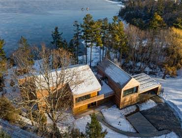 DECKHOUSE