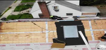 La Roofing LLC