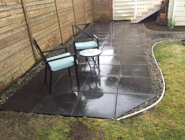 Paver Patio with 24in x 24in Pavers