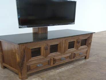 Photo(s) from Kenyon Mcintyre Inc