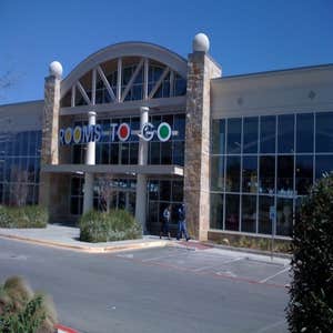 HCC Helps Bring Furniture Giant to Destin, Florida Rooms To Go, Inc. (ROOMP), “America’s number one independent furniture company,” changed the way...
