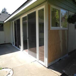 Community Veterinary Clinic Design/Build an Addition on an existing Veterinary Clinic, Eugene, Oregon
Surgery Room, X-RAY Room