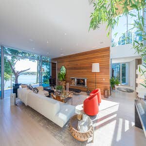 EAST HAMPTON 1