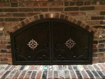 Fire place screens / pits