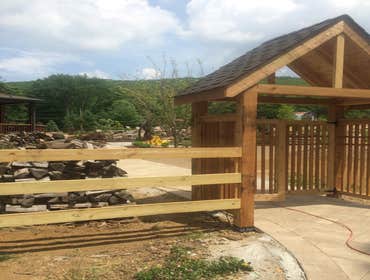 Salerno Fence Installations and Ideas Salerno Fence is a family owned and operated fence sales and installation business. Browse just a few of our pho