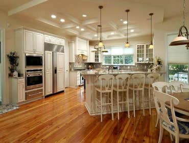 Open space gourmet Kitchen