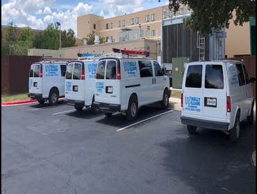 Kelly Williams Plumbing Here at Kelly Williams Plumbing, we get in, find the problem, fix it and clean up after ourselves. That is all there is to it. 