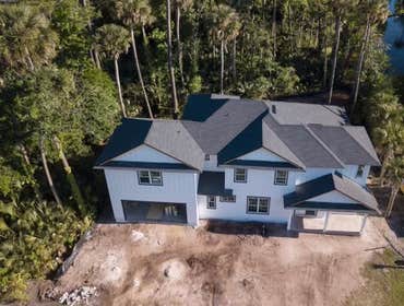 Photos by Elizabeth Evans Custom Homes | E2 Roofing #1