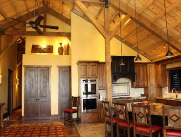 Hunting Lodge - Crook