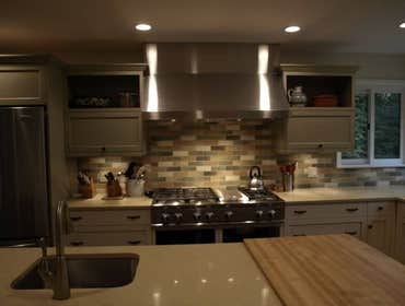 H R Builders
