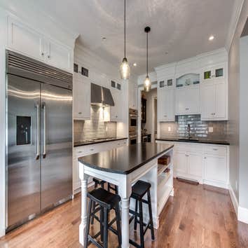 Photos by Hawthorn Builders #1
