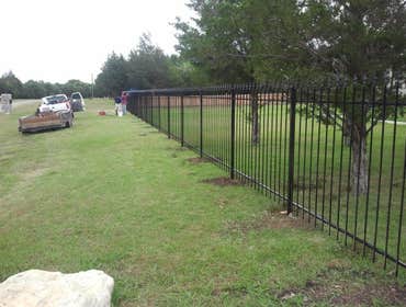 Photo(s) from Mjg Fencing