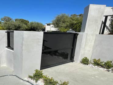Photos by Modern La Construction #1