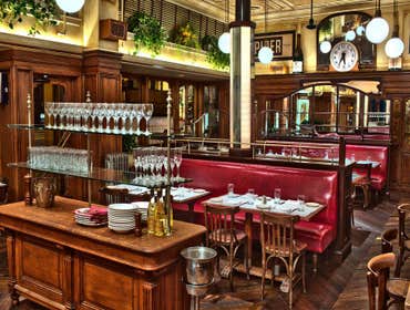 Le Diplomate
