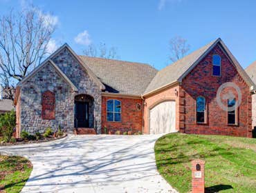 8717 Stillwater in Sherwood
