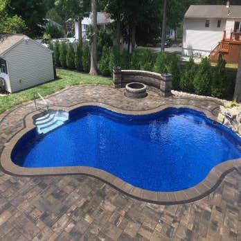 GREENNATURE LANDSCAPE DESIGN LLC