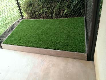 DOG KENNEL EASYTURF PEDIGREE
