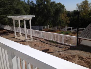 Photo(s) from M&R Fencing