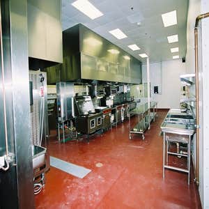 Hot Kitchens Airline hot kitchens & R&D tech Centers for new product development