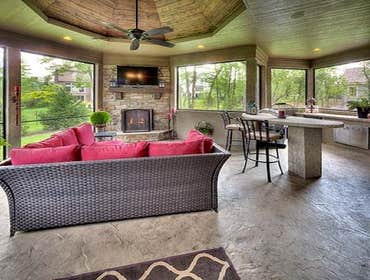 Lanai and Outdoor Kitchen