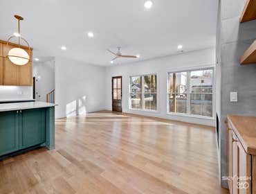 Photos by Luxecraft Custom Homes #6
