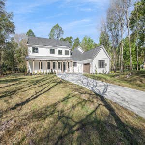 Wesley Chapel Modern Farmhouse