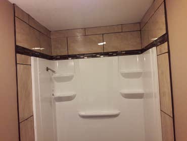 New Tub & Tile