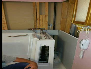 VETERANS WALK-IN TUB We did a Volunteer a job for a Veteran who served our country for years, He fought in World War 2, He was a POW (Prisoner of war) 