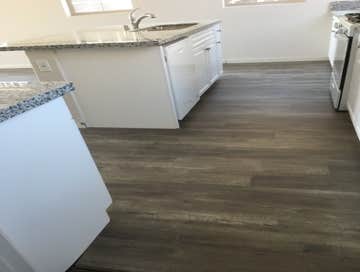 Photo(s) from De La Cruz Flooring