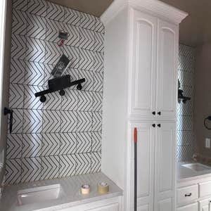 Photos by Castillo’s Tile #2 Backsplash remodeling