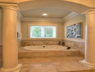 8 Anchor Cove Court