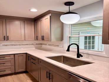 Kitchen Remodel - Sparta, NJ Check out this stunning kitchen transformation! ?✨
We took out the old galley layout, swapped the bulky patio door for a 
