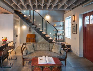 coach house