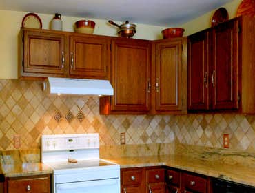 Works by Eos Granite And Tile