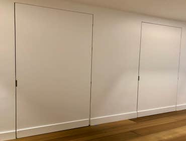 Flush doors