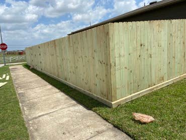 Photos by Construction Life #1 WOOD FENCE
