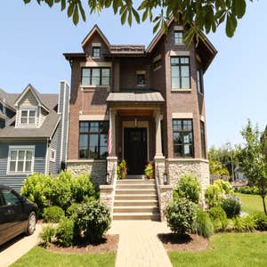 N Keeler Ave Home